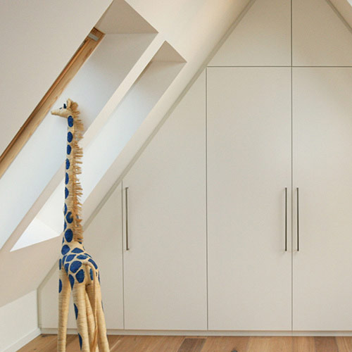 Möbelbau in Hamburg von Möbeltischler für Wohnräume, Neubau und Renovierung, Wohnzimmermöbel Esszimmermöbel Schlafzimmermöbel Kinderzimmermöbel begehbarer Kleiderschrank Arbeitszimmermöbel Einbauschrank